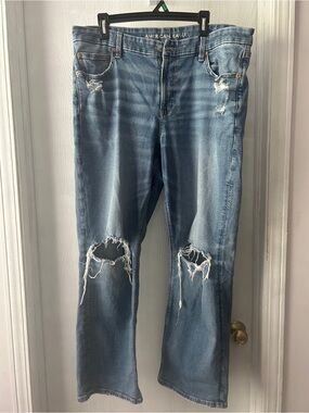 American Eagle Distressed Jeans size 18